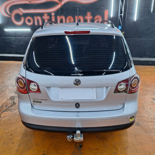 Volkswagen Spacefox 1.6 Plus Total Flex 5p