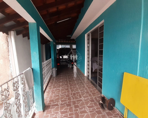 Imagem 5 de 30 de Casa De Rua Súper Confortável No Jardim Guanabara (jundiai)! 4 Dormitórios, Lavanderia, Cozinha Planejada E 3 Vagas Cobertas! - Ca01443 - 70225131