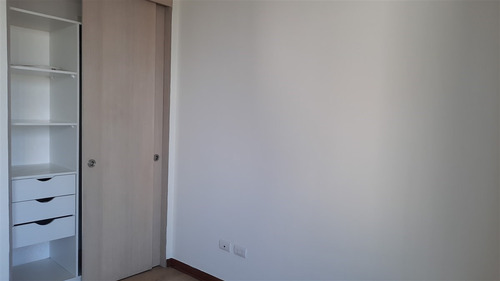 Oferta Dp Estudio Semi Nuevo A Cuadras Metro Padre Hurtado.