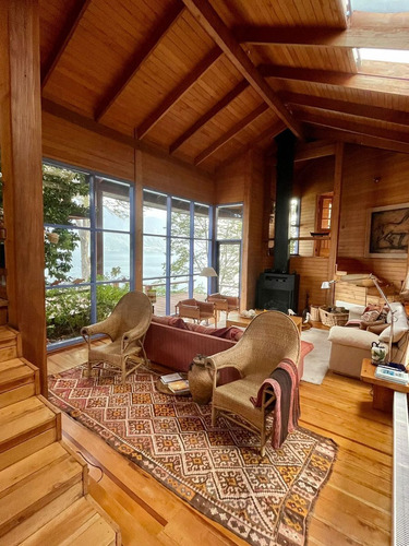Espectacular Lodge Primera Línea Lago Ranco