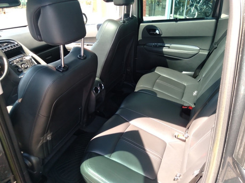 Imagen 11 de 18 de Peugeot 3008 2013 1.6 Feline Thp 163cv Tiptronic