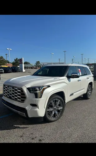 Toyota Sequoia Capstone 3.4 V6 Hibrida