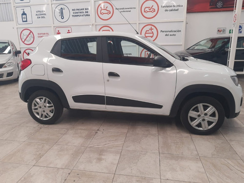 Imagen 9 de 14 de Kwid Intens Std