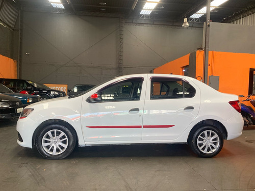 Renault Logan 1.0 16v Authentique Hi-flex 4p