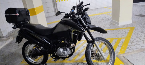 Preta. Único Dono. Freios Abs. Usada Apenas Para Passeio.