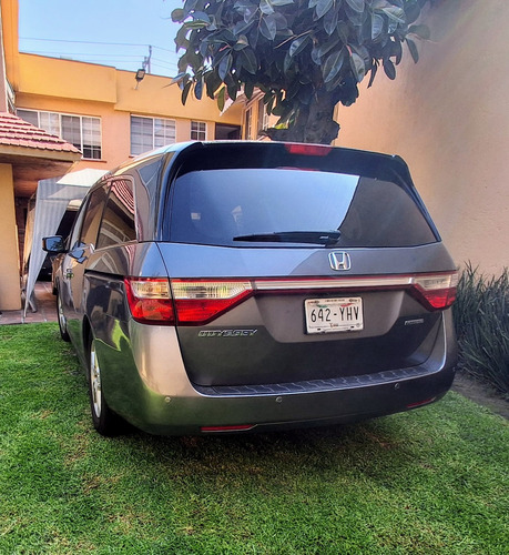 Honda Odyssey 3.5 Touring Minivan Cd Qc Dvd At