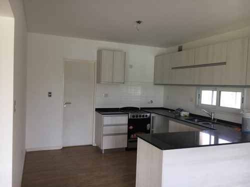 Imagen 4 de 20 de Muy Linda Casa En Venta En San Gabriel, Villanueva. 3 Dorm-jardin Y Pileta