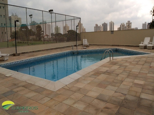 Imagem 14 de 23 de Excelente Apto De Alto Padrão No Centro - Laminado - Arm. Planejado Para Os Dorms, Coz., Banh., E Lavanderia - Andar Alto. - 4573 - 34354963