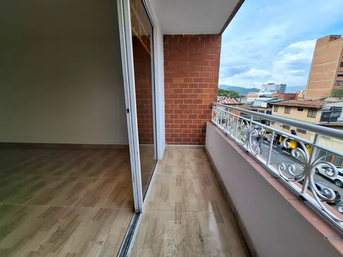 Apartamento Para Arriendo Libre De Servicios En Laureles