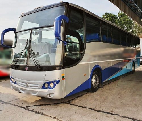 Imagen 3 de 8 de Omnibus Colectivo Scania K320 2014 Saldivia