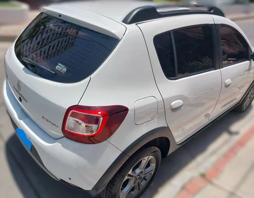 Renault Stepway 1.6 Dynamique / Intens Automática