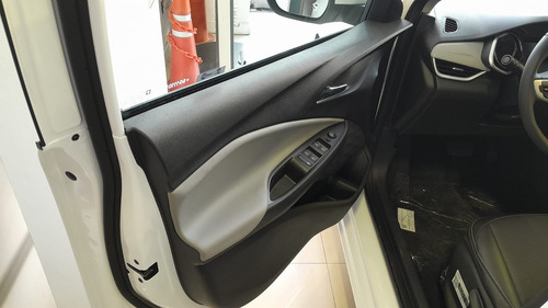 Chevrolet Onix plus 1.0 Turbo Premier At