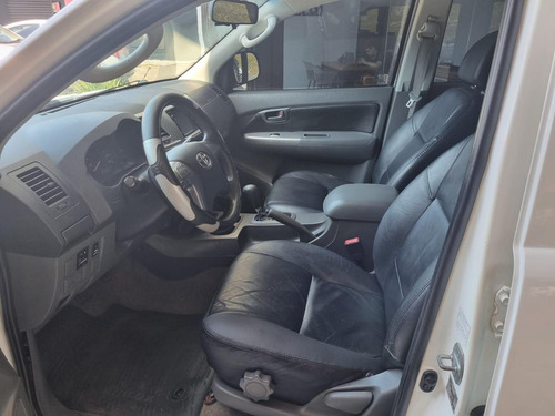 Toyota Hilux Cd4x2 Sr