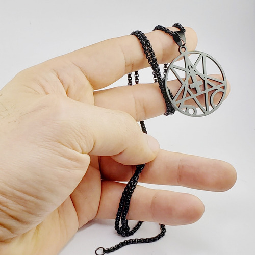 L Colar Com Pingente De Pentagrama Com Cruz Invertida De