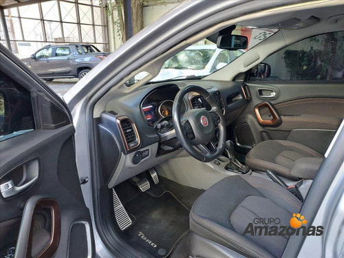 Fiat Toro 2.4 16V MULTIAIR FLEX VOLCANO AT9
