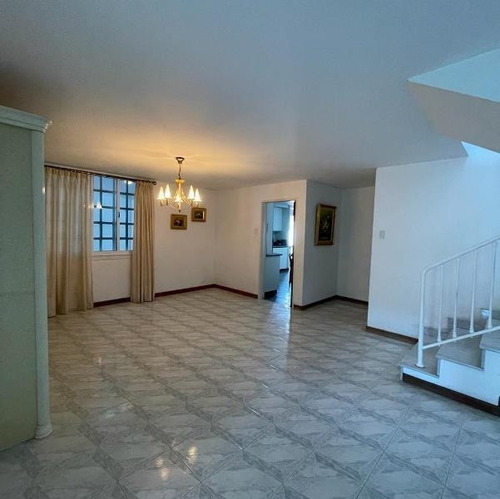 Imagen 2 de 17 de Casa En Venta