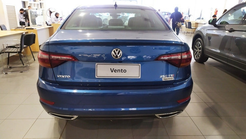 Volkswagen Vento 2021 1.4 Highline 150cv At