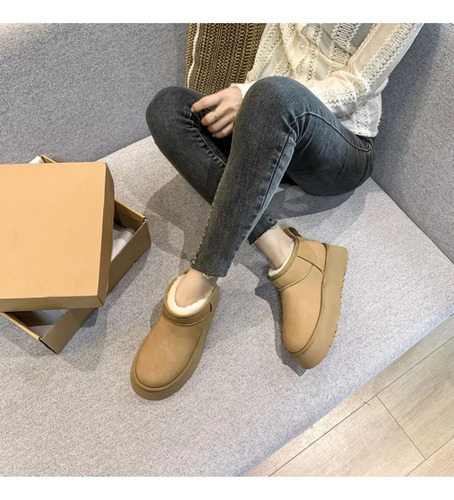 Bota Tipo Pantufla Forrada Para Mujer