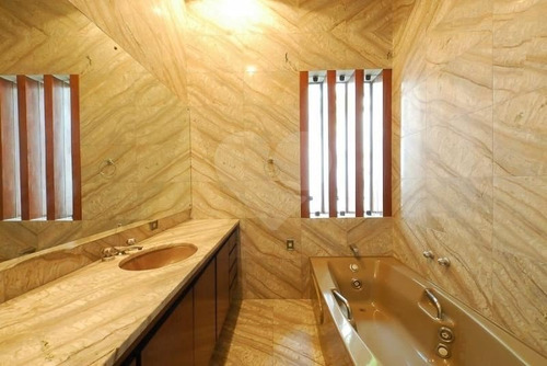 Excelente Casa - 4 Suites, 12 Vagas. - 3-im103338