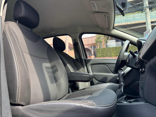 Renault Logan 1.6 Intens Mt
