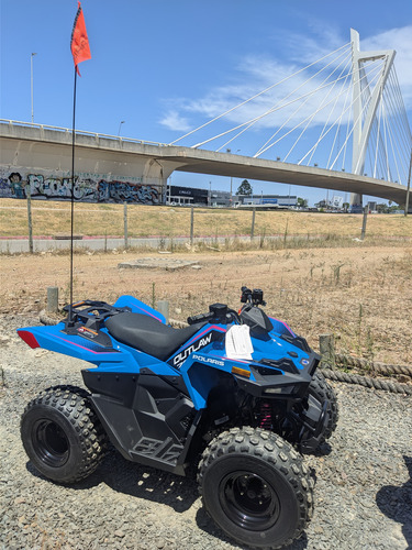 Cuatriciclo Polaris Outlander 70 Cc