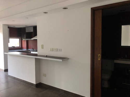 Imagen 11 de 14 de Departamento En Venta En Moron Centro