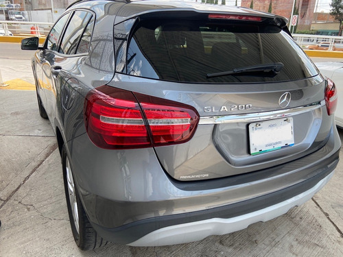 Imagen 8 de 15 de Mercedes Benz Gla 200 2019