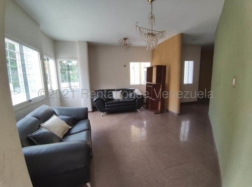 Imagen 2 de 21 de Casa En Venta En El Limón, Av. Universidad, Maracay, 22-14660 Mv