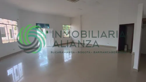 Oficina En Arriendo En La Campana. Cod A13785