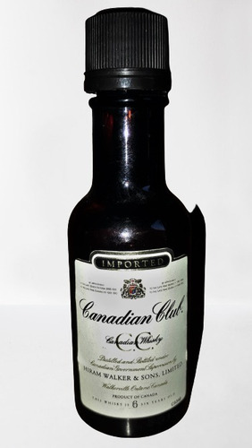 Botella Miniatura Whisky Canadian Club 6 Years Old Cerrada  