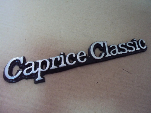 Emblema Caprice Classic Aluminio