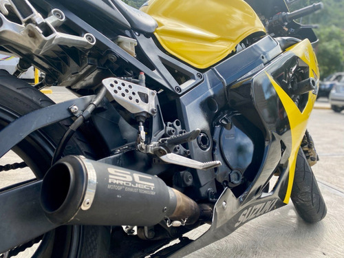 Imagen 5 de 8 de Suzuki Gsx 600cc Racing