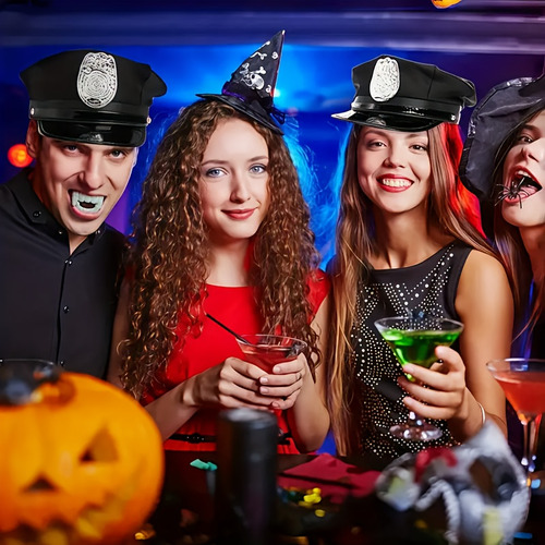 Juego De Accesorios De Disfraz Para Fiestas - Propiedades De Tema Policial De Plástico Para Hombres Y Mujeres, Incluyendo Casco Swat, Placa,