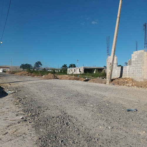 Imagen 13 de 18 de Solares Muy Bonito Con Todos Sus Servicios Financiado Por La Misma Empresa Constructora No Necesita Garante Ni Intermediario