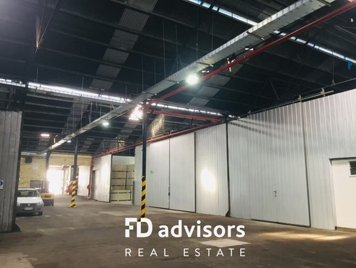 Arriendo De Bodegas En Centro Logístico 230 M2 - San Miguel