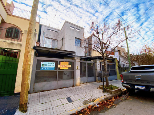 Casa En Venta En San Fernando, Av Del Libertador Al Río.