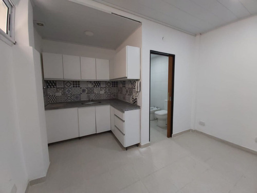 Imagen 8 de 12 de Departamento En Venta En La Tablada