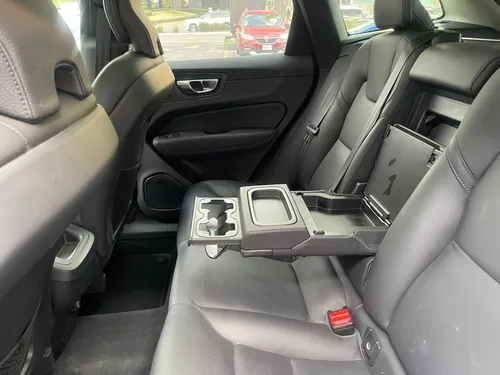 Volvo XC60 2.0 T5 Momentum At