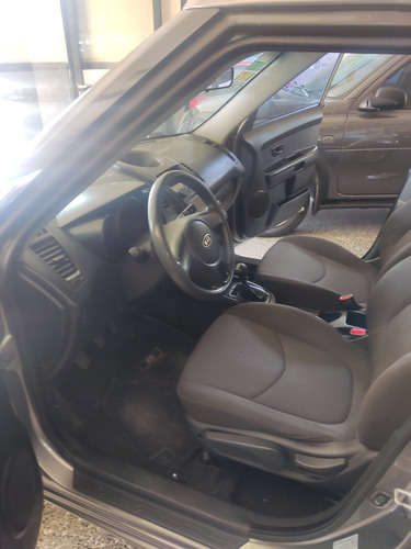 Imagen 11 de 11 de Kia Soul 2011 1.6 Classic 5mt