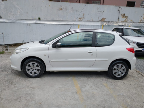 Imagem 12 de 15 de Peugeot 207 Xr 1.4 2013 Único Dono