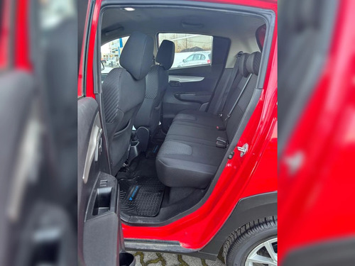 Mahindra KUV100 1.2 DELUXE 4X2 MT 5P