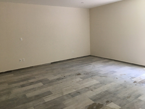 Imagen 15 de 28 de Departamento En Venta Y Renta En Lomas Altas