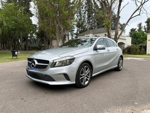 Mercedes-Benz Clase A 1.6 A200 Urban 156cv