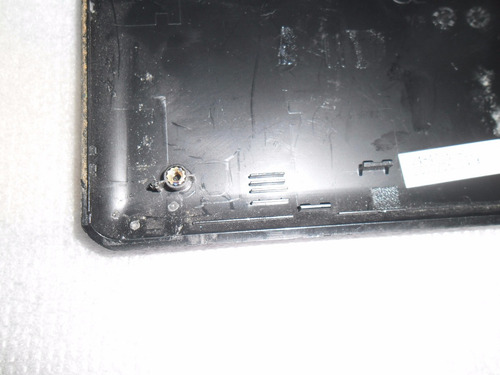 Tapa Display Notebook Commodore Ke8327 Sin Cubrebisagra Izqu