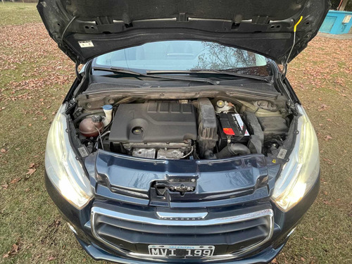 Imagen 8 de 17 de Peugeot 208