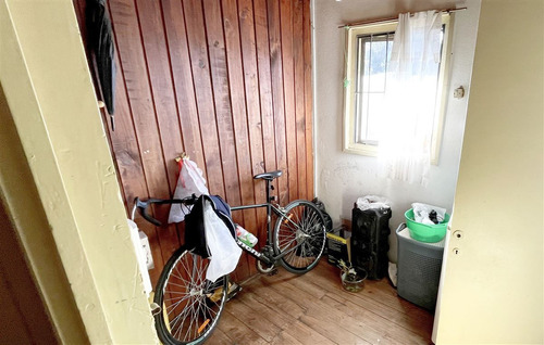 Se Vende! Casa De 4 Dormitorios Y 1 Baño