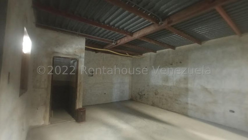 Imagen 26 de 30 de Alquiler De Galpón En Zona Industrial 2 #23-8286 Evelyn Yepez 04149511144