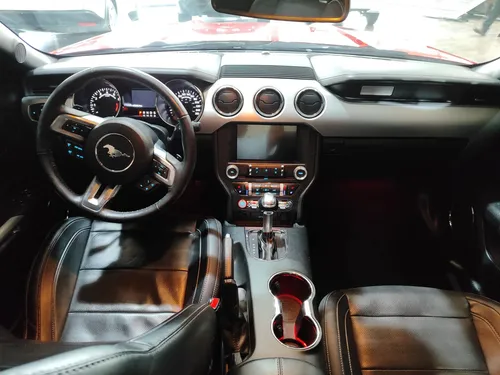 Ford Mustang 5.0 V8 GT At