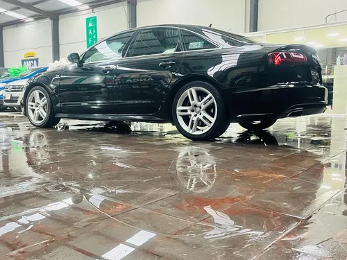 Audi A6 S-LINE