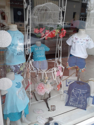 Imagen 11 de 17 de Vendo Fondo Comercio De Reconocido Local De Ropa Infantil°°°esquina - Corrientes.